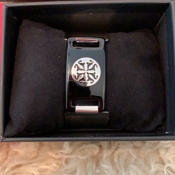 Rustic Cuff - Picture 2 of 6